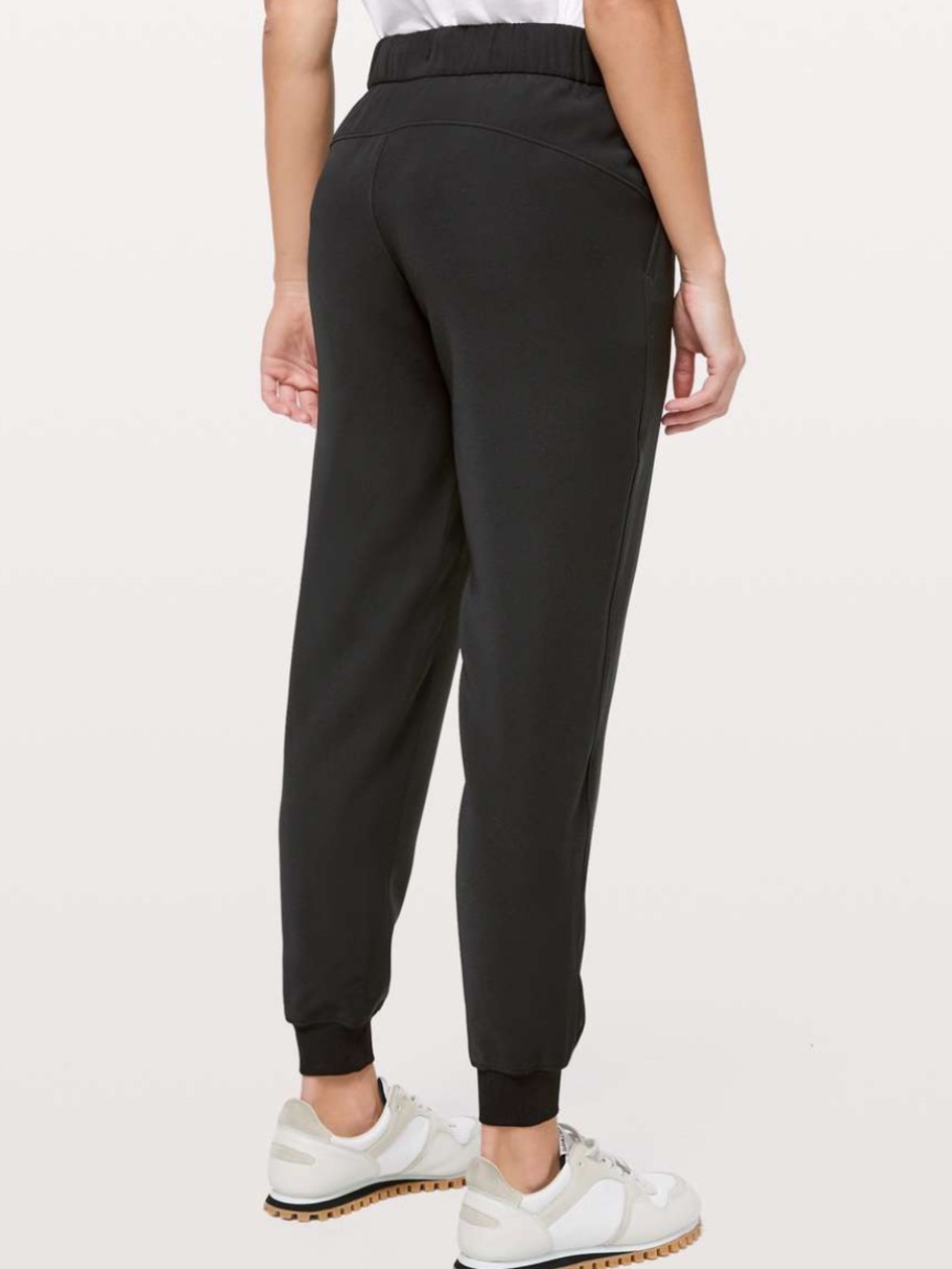 Black Lululemon on the fly joggers (woven)